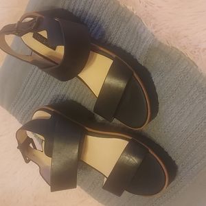 Topsham lug sole sandal no box, worn once black sz 8